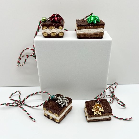 Tiramisu Christmas Ornament – Handmade Clay Italian Dessert Ornament - Picture 9 of 16